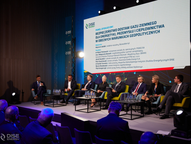 Participants in the panel discussion at the 8th DISE Energy Congress