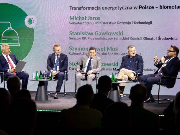 Uczestnicy panelu dyskusyjnego podczas konferencji PSG ważnym elementem transformacji energetycznej w Polsce