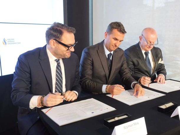 Signing of an agreement by representatives of Polska Spółka Gazownictwa and the Oil and Gas Institute – National Research Institute